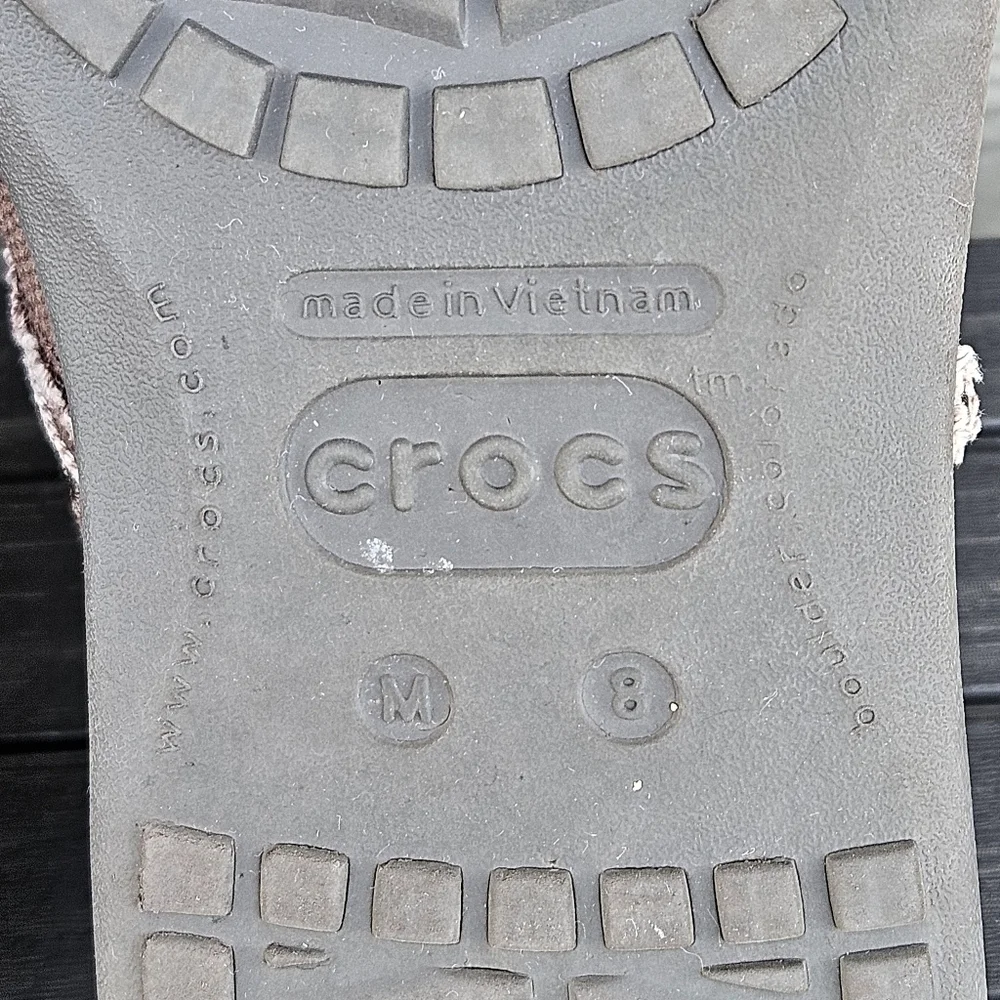 CROCS Men's Santa Cruz Loafer Size 8 Tan Canvas Frayed Edge Shoe Triple Comfort
